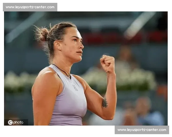 萨巴伦卡首盘 6-2 领先遭争议暂停，柏林站因场地湿滑中断