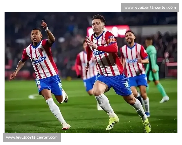 闪电解职！博塔弗戈主帅率队击败巴黎后突遭下课，世俱杯 16 强成导火索